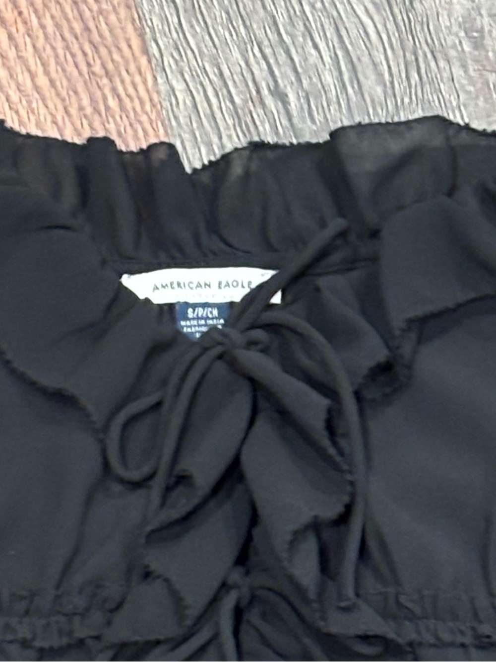 American Eagle Outfitters Black Ruffle Tie-Front Camisole in size small - Picture 3 of 11